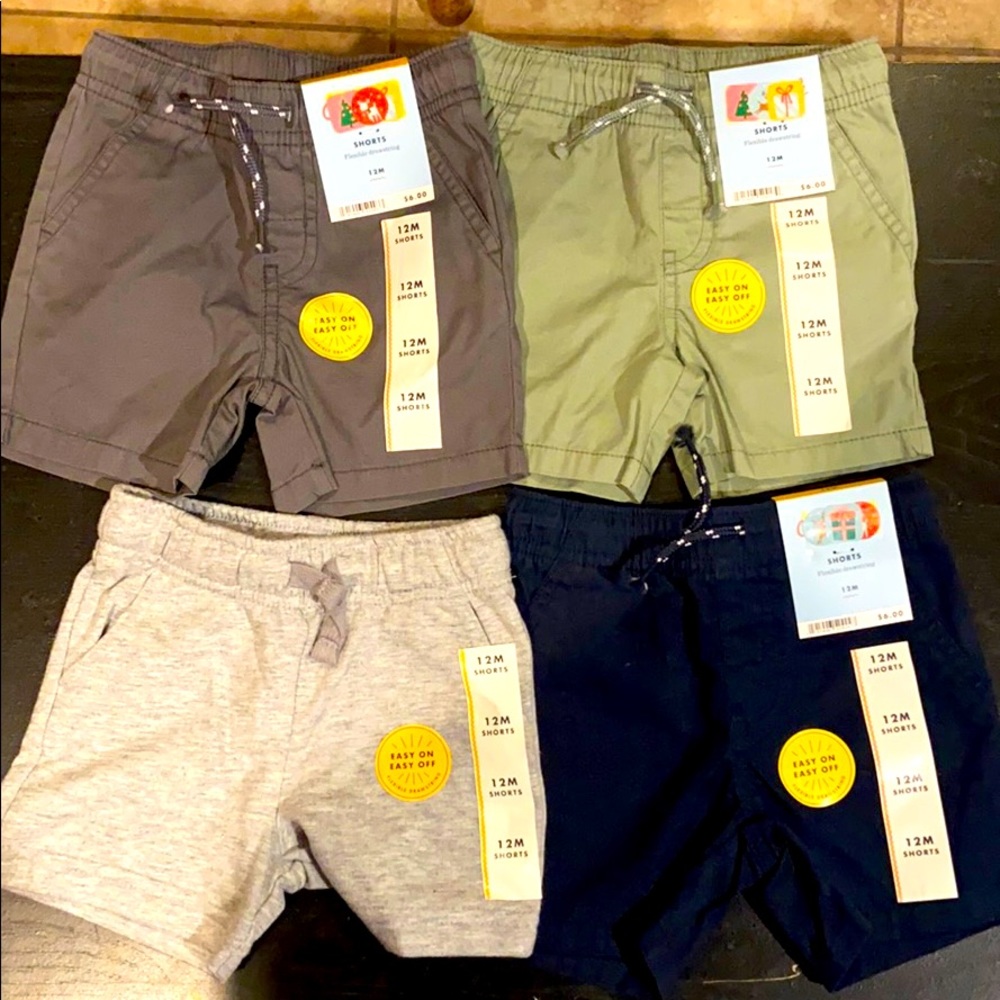 4 pairs of 12M Toddler shorts from Cat & Jack